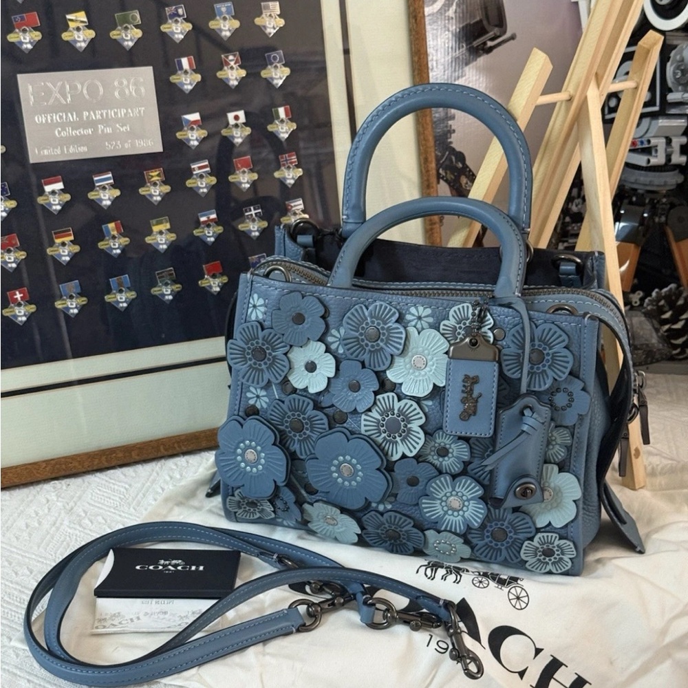 COACH ROGUE 25 WITH TEA ROSE (COACH F58840)CHAMBRAY/BLUE- Authenticated